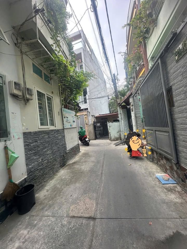 Nhà phố Tân Sơn Nhì Quận Tân Phú 27.5m² giá chỉ 3.x tỷ - Sổ hồng riêng ngay!