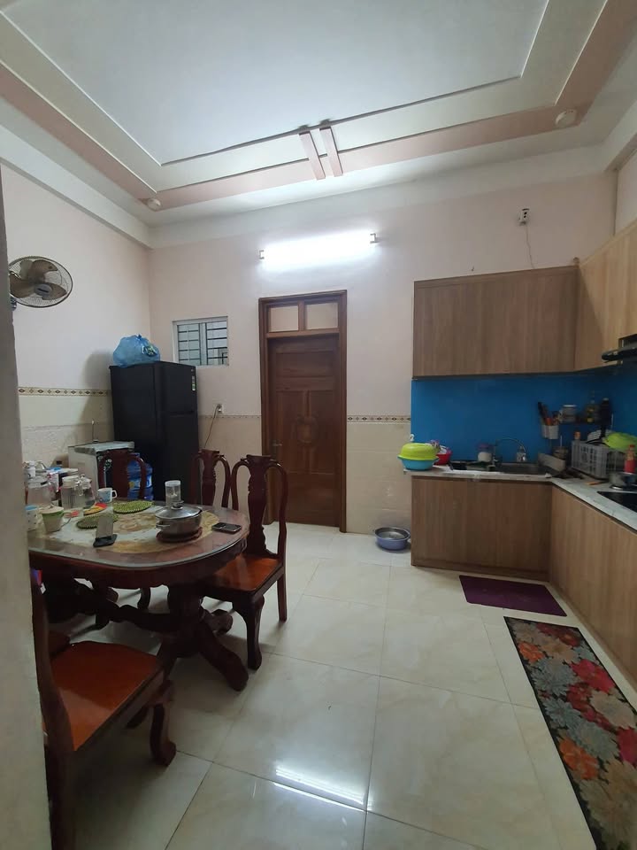 Nhà 3 tầng chính chủ tại phường Ngô Mây, Quy Nhơn - Diện tích 80m², giá 5.55 tỷ thương lượng