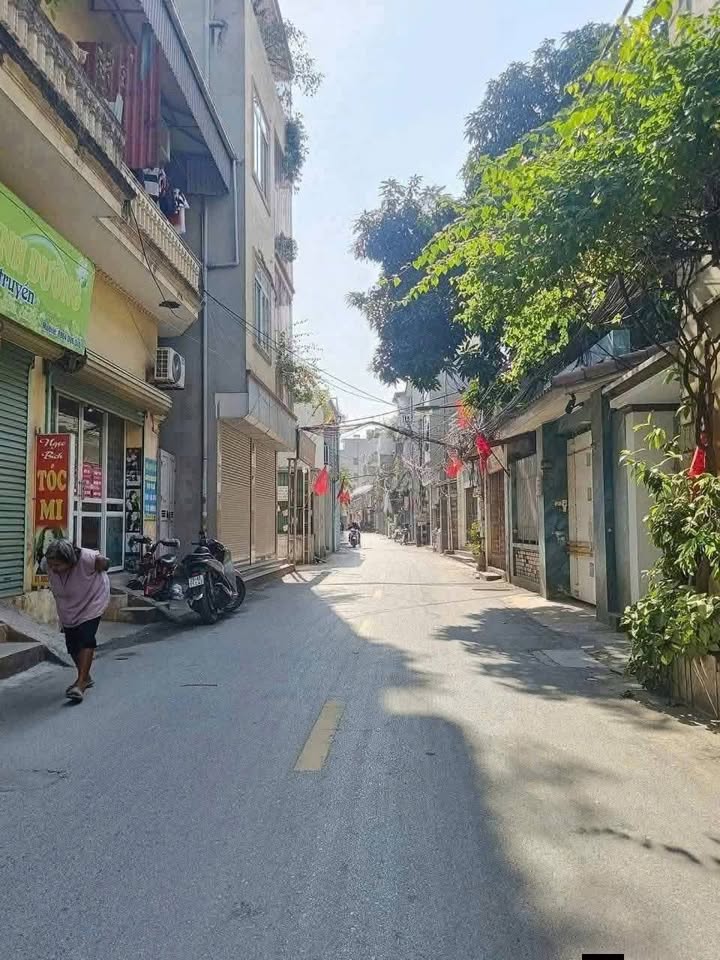 Lô góc mặt chợ Lưu Phái, Ngũ Hiệp 50m² - Kinh doanh đa dạng!