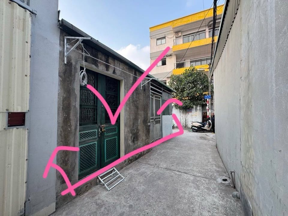 Đất Bát Khối 60m² giá 12 tỷ - Chính chủ, lô góc thoáng mát!