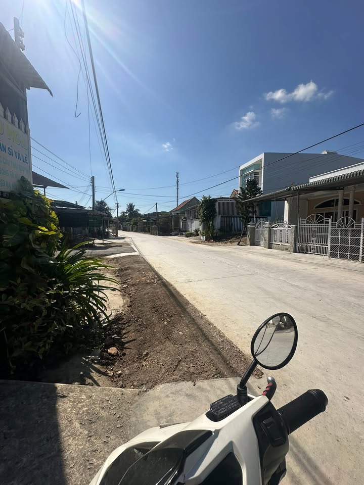 Mặt tiền kinh doanh Lê Đình Thu Ninh Hiệp 279m² giá 4.6 tỷ - Đầu tư sinh lời ngay!