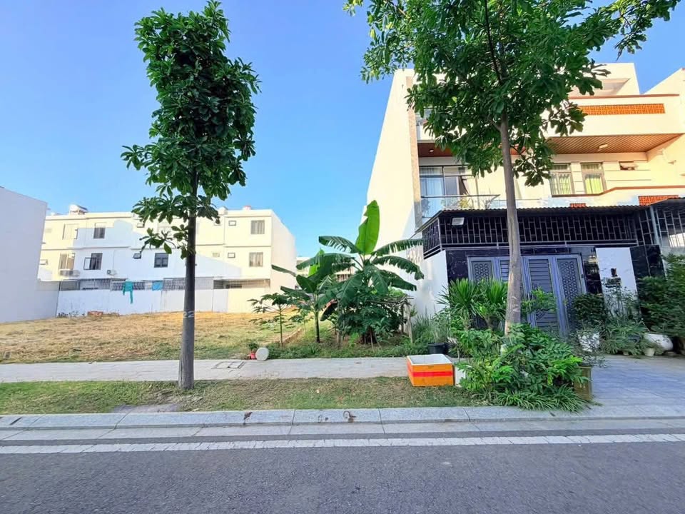 Đất nền Khu Đô Thị Mỹ Gia Nha Trang 100m² giá 5.35 tỷ - Lô sạch đẹp, hướng Tây Nam!