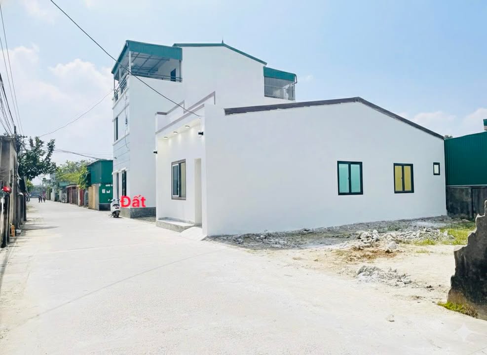 Đất nền Quốc lộ 1A, Huyện Quỳnh Lưu 70m² giá 2.1 tỷ - Kinh doanh sầm uất!