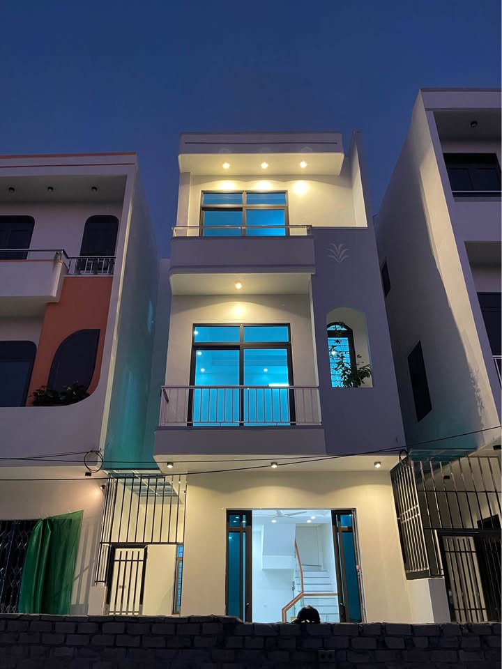 Nhà 3 tầng mới xây tại Tô Hiến Thành 50m² giá 2.58 tỷ - Sẵn sàng vào ở ngay!