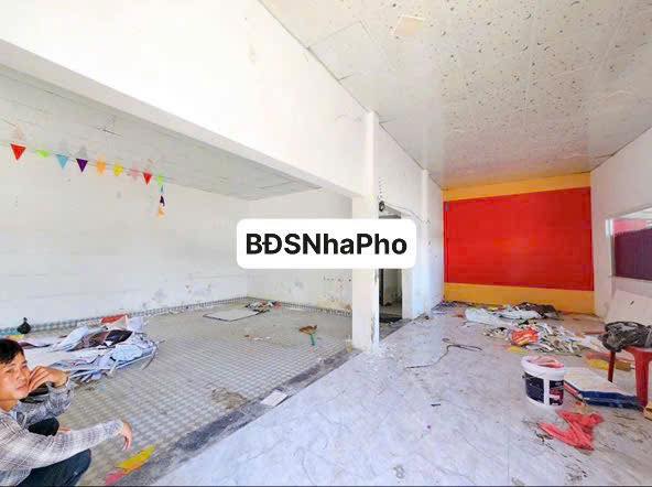 Mặt bằng lô góc 2MT Thanh Khê 102m² giá 15 triệu - Kinh doanh mọi ngành nghề!