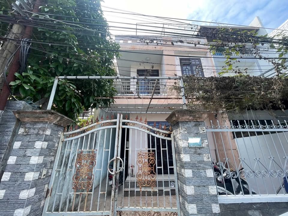 Nhà nguyên căn 3 tầng Kiệt Trưng Nữ Vương Đà Nẵng 297m² giá 15 triệu - Đầu tư sinh lời hấp dẫn!