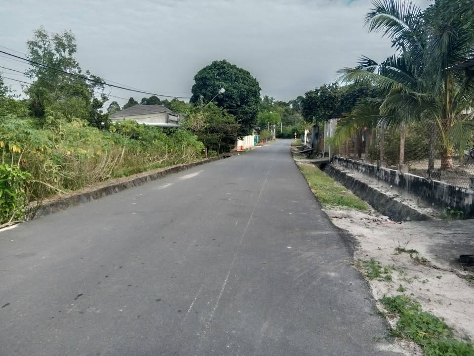 Đất nền lô 1 đường nhựa Xã Bưng Riềng 366m² giá 1.7 tỷ - Đầu tư sinh lời ngay!