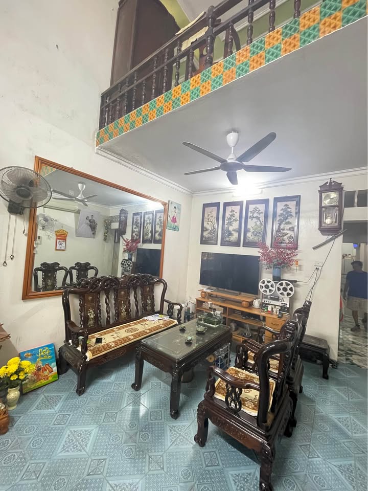 Nhà 3 tầng tại P. Đông Vệ, 83m² giá 3 tỷ - Đầu tư sinh lời lý tưởng!