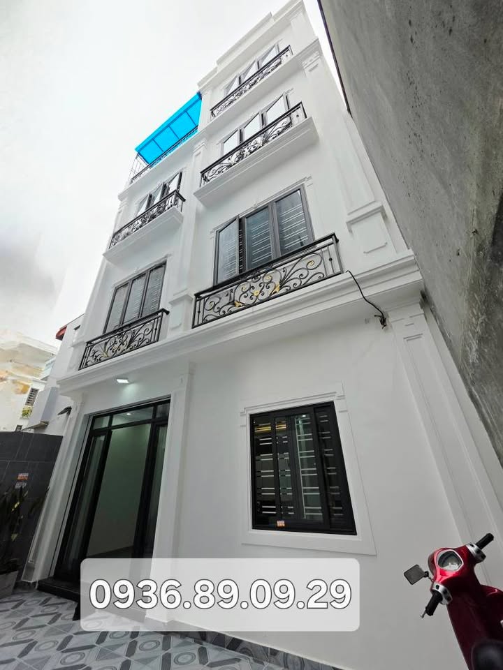 Nhà riêng 90m² tại Nghĩa Lộ, Cát Hải - Mặt ngõ ô tô tránh nhau, giá thỏa thuận!