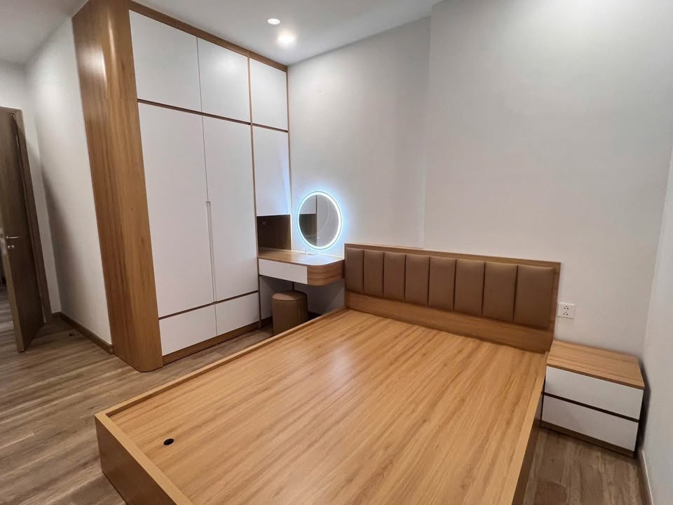 Căn hộ 2 phòng ngủ The Wisteria 73m² giá 6 tỷ - Sổ hồng chính chủ, sang tên nhanh!