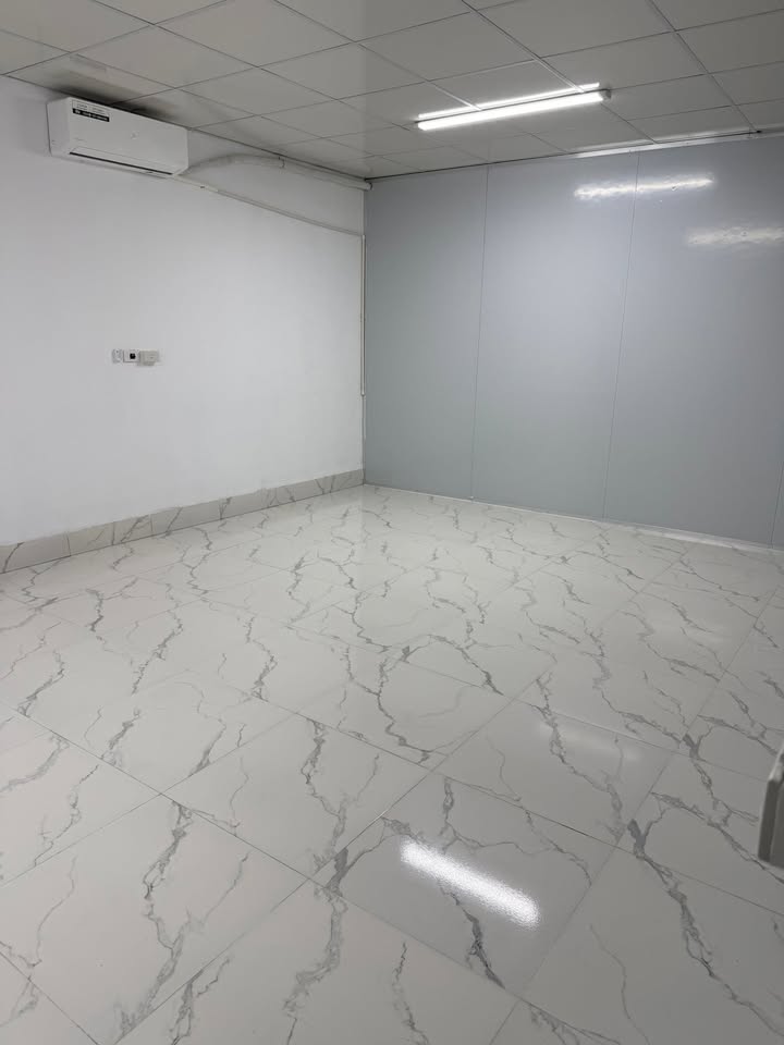 Cho thuê nhà mặt đường Nam Thành, Phường Hoa Lư, 3.5 triệu - Cơ hội tuyệt vời cho kinh doanh!