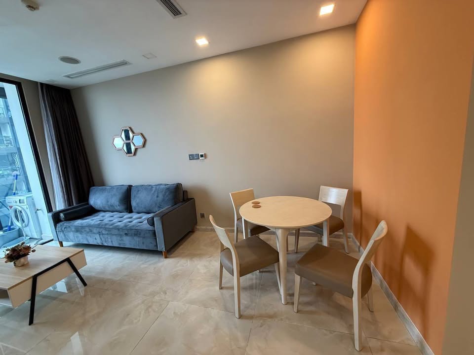 Căn hộ BASON Bến Nghé 50m² giá 21 triệu - View thoáng tầng cao sẵn sàng vào ở!