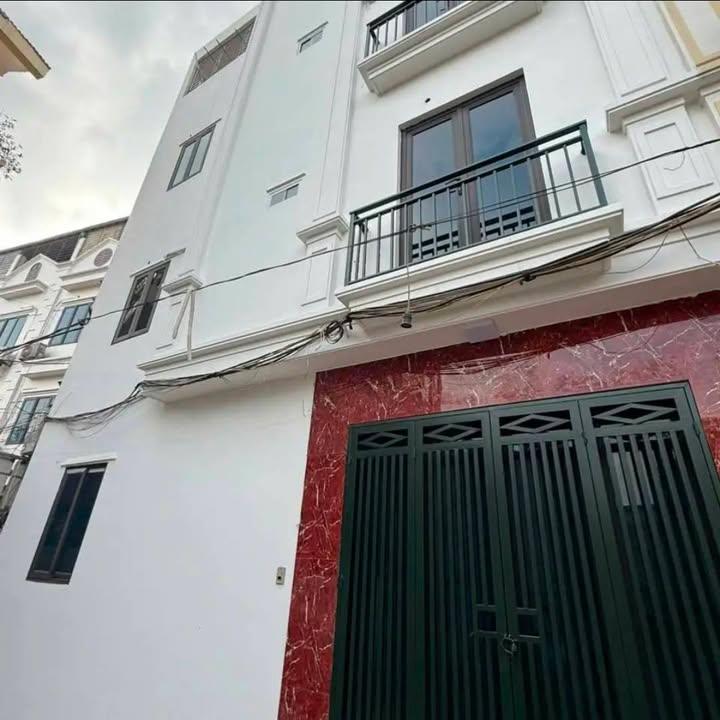 Nhà riêng Quang Trung, Hà Đông 35.2m² giá 6 tỷ - Lô góc ô tô đỗ cửa!