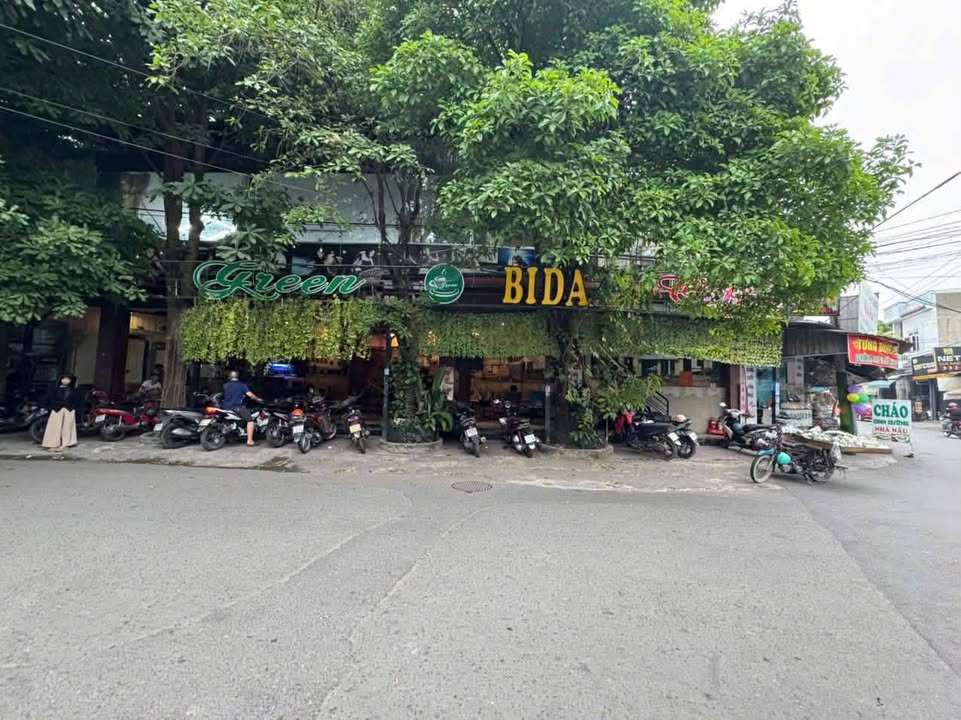 Quán cafe góc + Bida tại trung tâm Dĩ An 120m² - Kinh doanh ngay mà không cần đầu tư!