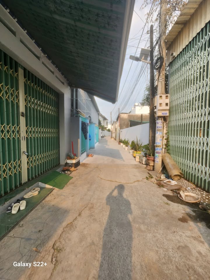 Nhà riêng K8, Thủ Dầu Một 165m² giá 3.3 tỷ - Ô tô vào tận nhà!