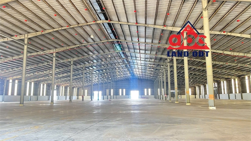 Kho chứa hàng 5000m² tại Biên Hòa 350 triệu/tháng - Pháp lý rõ ràng, xe container vào tận nơi!