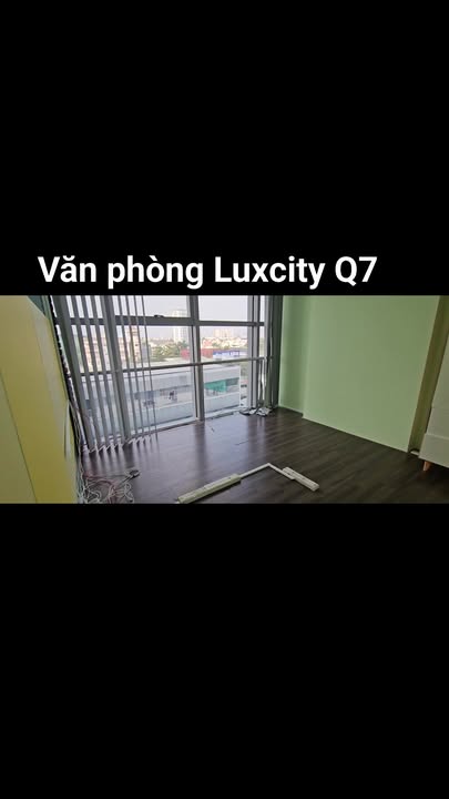 Cho thuê văn phòng Luxcity Quận 7 diện tích 126m² chỉ 18 triệu - Thích hợp cho doanh nghiệp phát triển!