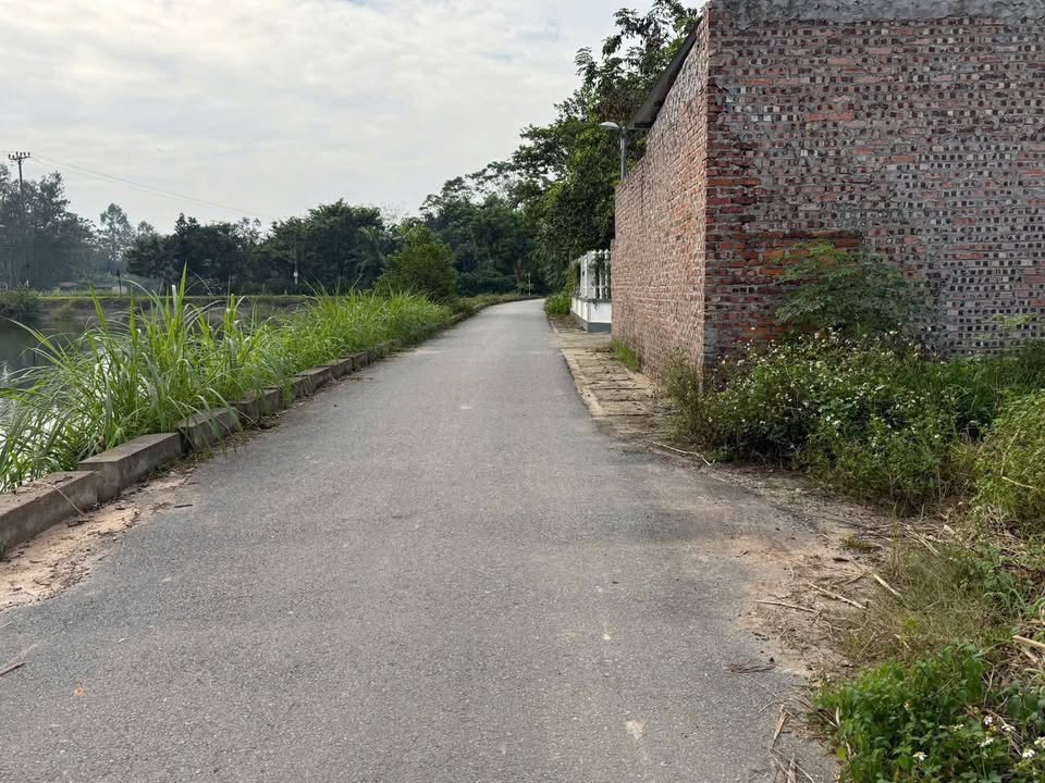 Lô đất thổ cư 100m² tại thôn Yên Sơn, Vĩnh Phúc - Giá chỉ 1.8 tỷ, đầu tư sinh lời!