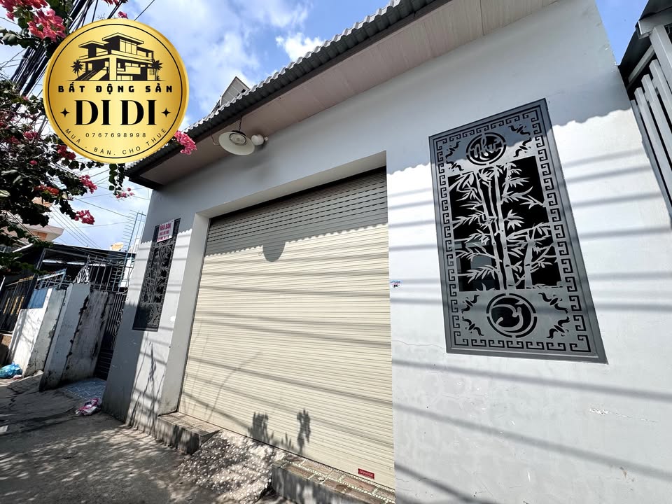 Nhà hẻm Nguyễn Trung Trực Rạch Giá 179m² giá 2 tỷ - Gần trung tâm tiện ích!