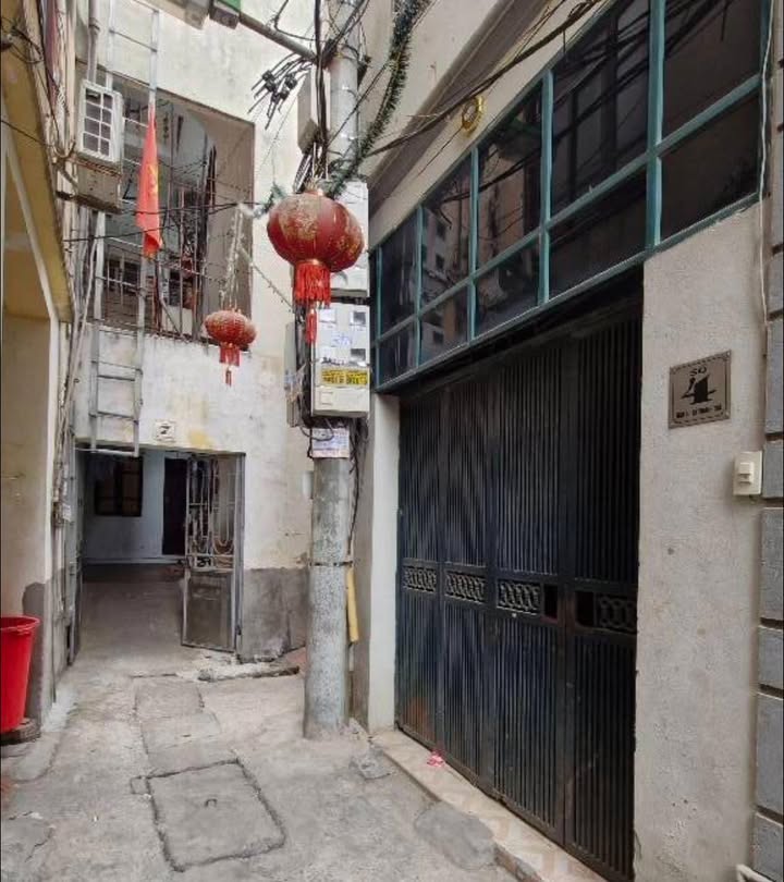 Nhà phố Tả Thanh Oai 40m² giá 6 tỷ - Sổ đỏ chính chủ, dân xây chắc chắn!