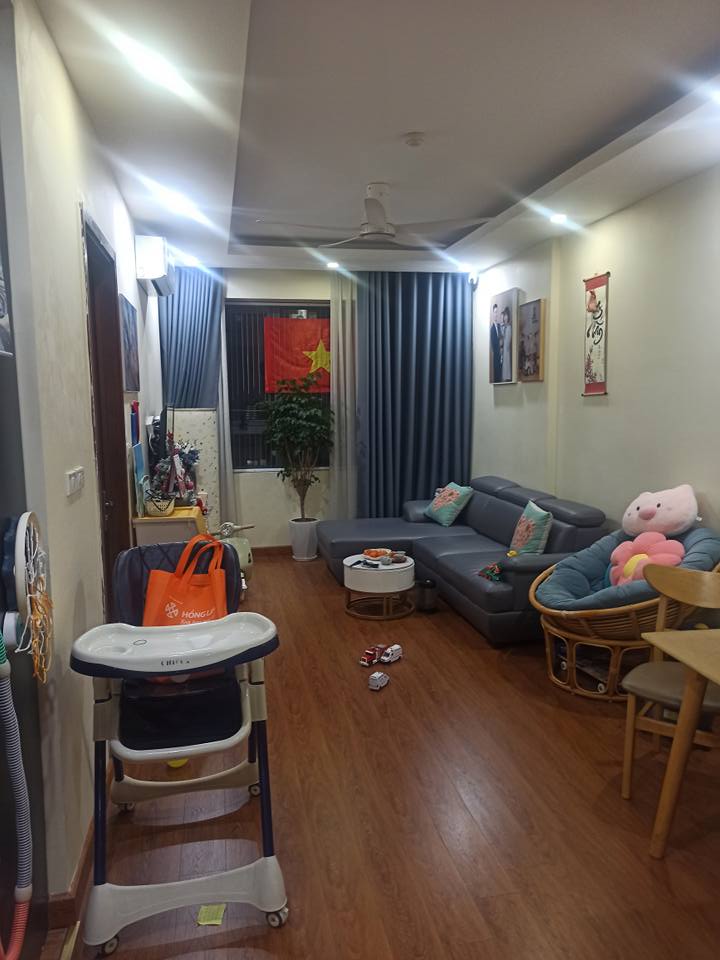 Chung cư Khu đô thị Thành phố Giao Lưu - 70m² Sổ đỏ chính chủ, giao dịch ngay!