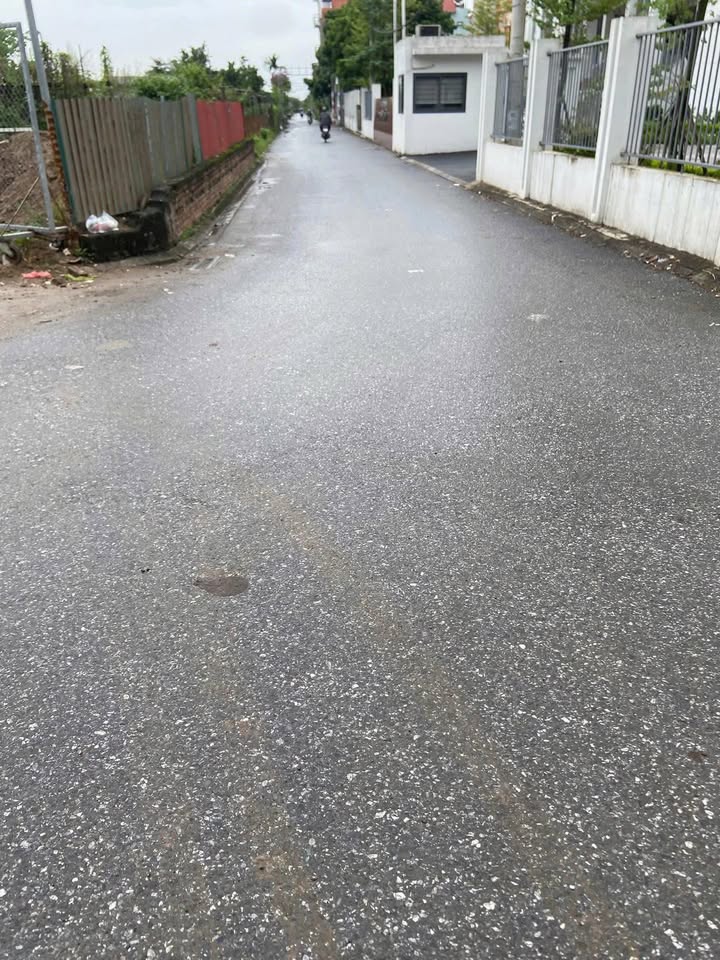 Đất Cổ Bi, Gia Lâm 120m² giá 11 tỷ - Kinh doanh nhỏ, vị trí đẹp!