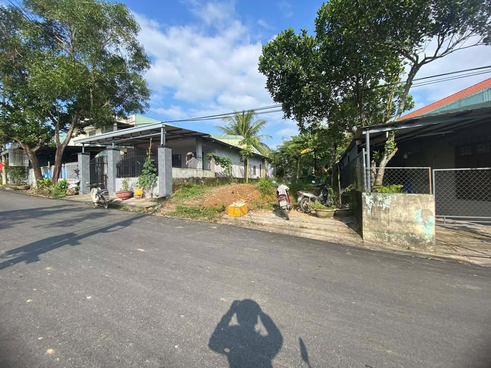 Đất nền Phú Hòa 1, Huyện Hòa Vang, 126m² giá 1 tỷ - Cơ hội đầu tư tuyệt vời!