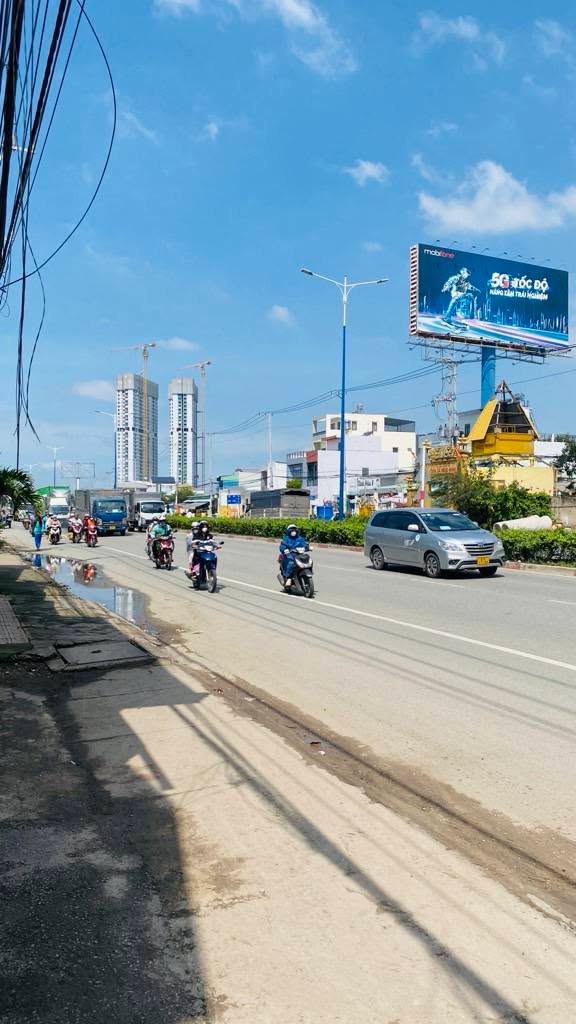 Nhà xưởng 1521m² tại Thuận An - Mặt tiền Đại lộ Bình Dương - Giá 95 tỷ