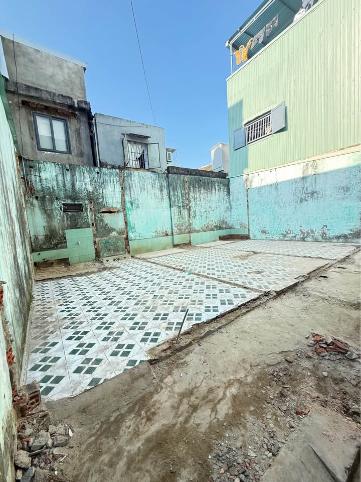 Đất nền Điện Biên Phủ, Quận Thanh Khê 63m² giá 2.65 tỷ - Sổ đẹp, xây dựng ngay!