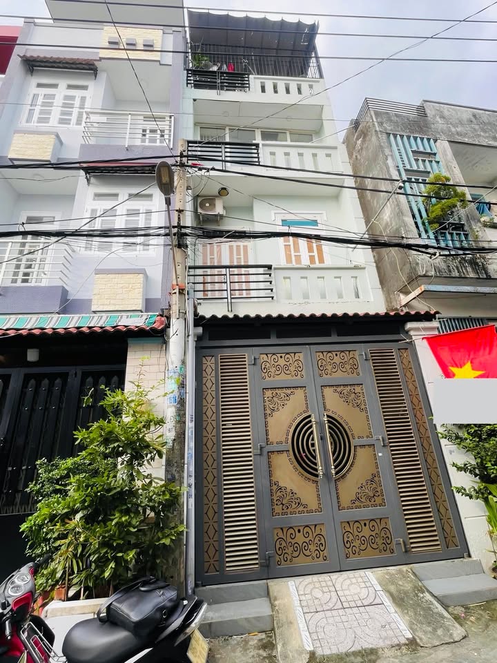 Nhà 4 tầng Bình Hưng Hòa A 100m² giá 11 tỷ - Đầu tư sinh lời ngay!