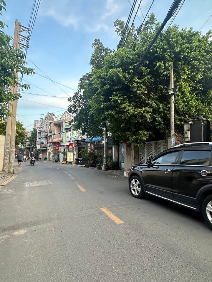 Biệt thự 2 mặt tiền Lê Văn Khương, 220m² giá 21 tỷ - Nở hậu tài lộc!