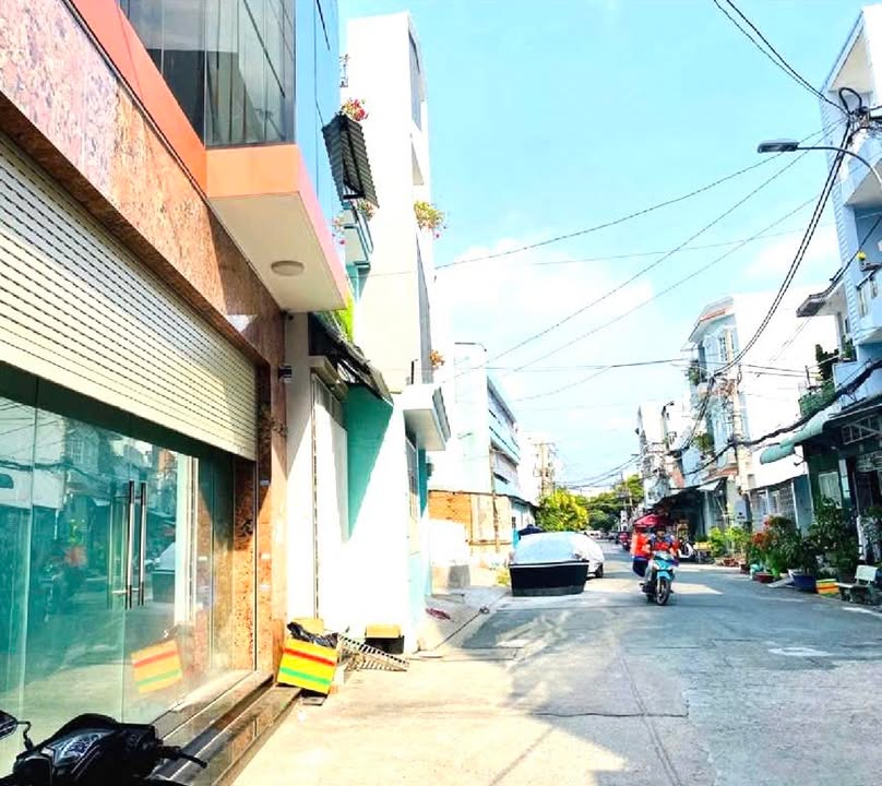 Bán gấp FrontHouse mặt tiền Trần Thủ Độ, Tân Phú 36m² - Kinh doanh sầm uất!
