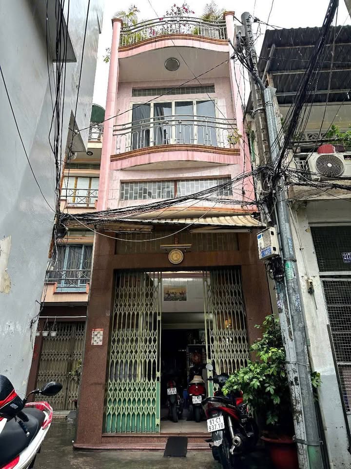 Nhà bán Quận 10 - 61.6m² giá 7.9 tỷ - Sổ hồng chính chủ, công chứng ngay!