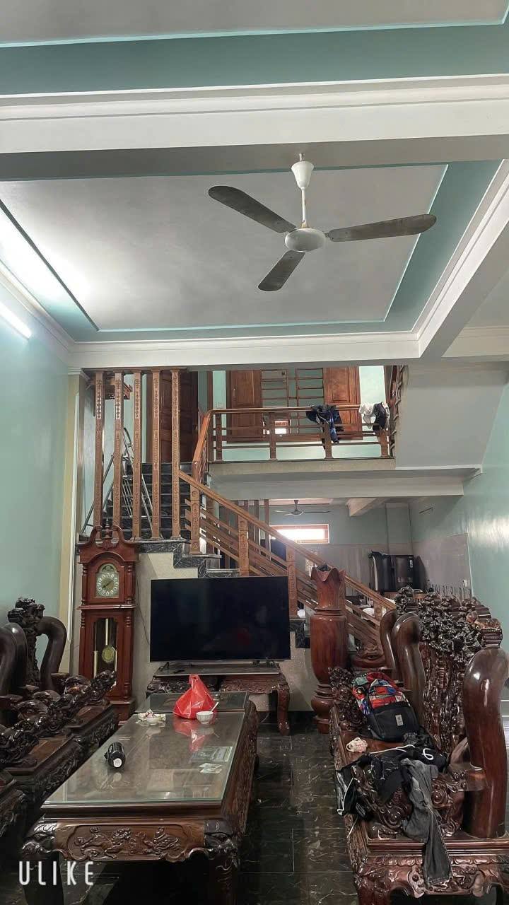 Nhà 2 Tầng Gần Quảng Trường Biển Sầm Sơn 136m² giá 4.x tỷ - Sẵn sàng vào ở ngay!