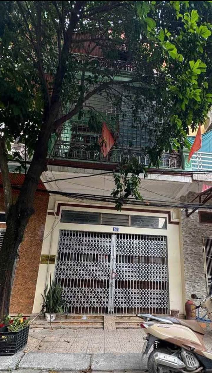 Nhà 3 tầng Phủ Lý 70m² giá 4 tỷ - Ô tô đỗ ngày đêm, sẵn sàng vào ở!