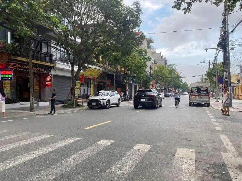 Nhà mặt đường Kinh Doanh, Thái Bình 84m² giá 8 tỷ - Đầu tư kinh doanh lý tưởng!