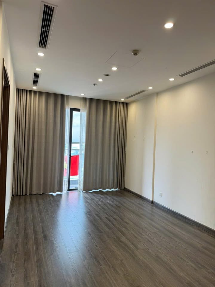 Căn hộ studio Vinhomes Smart City 30m² giá 5.5 triệu - Sẵn sàng vào ở ngay!