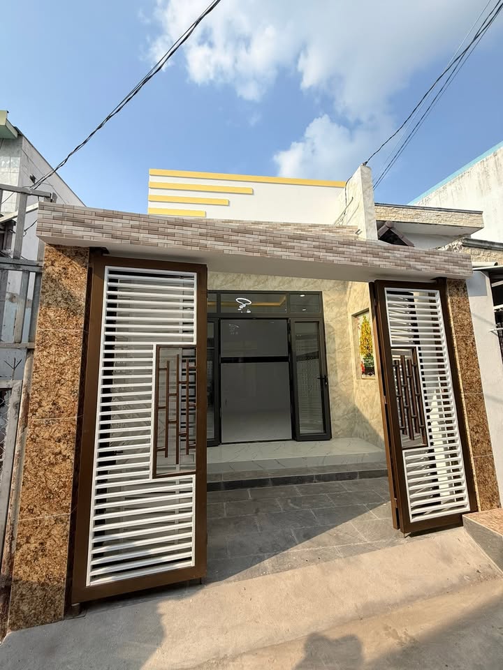 Nhà riêng tại Mỹ Tho 74m² giá 1.799 tỷ - Gần siêu thị và chợ đêm!