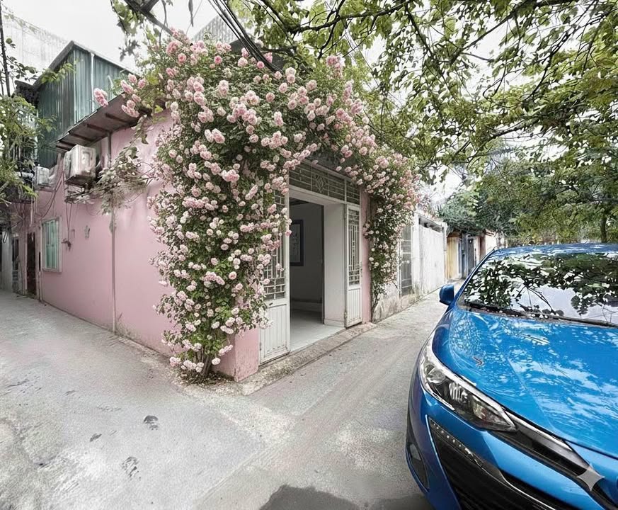 Đất nền Phường Đông Ngạc, Quận Bắc Từ Liêm 42m² giá 6 tỷ - Cơ hội đầu tư hiếm có!