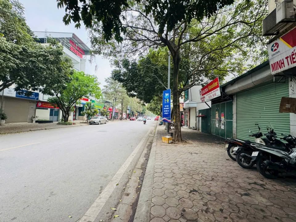 Mảnh đất Lý Sơn, Việt Hưng 54m² giá 12 tỷ - Đầu tư sinh lời ngay!