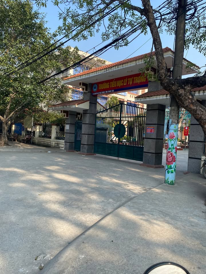 Nhà đẹp tại Đường Lê Lai, Phường Đông Sơn, 118m² - Đầu tư sinh lời ngay!