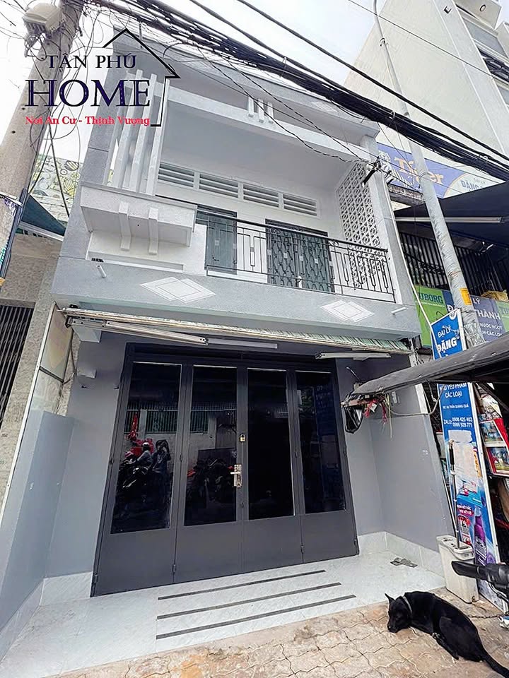 Nhà mặt tiền Tô Hiệu, Quận Tân Phú 68m² giá chỉ 15 triệu - Cơ hội kinh doanh tuyệt vời!