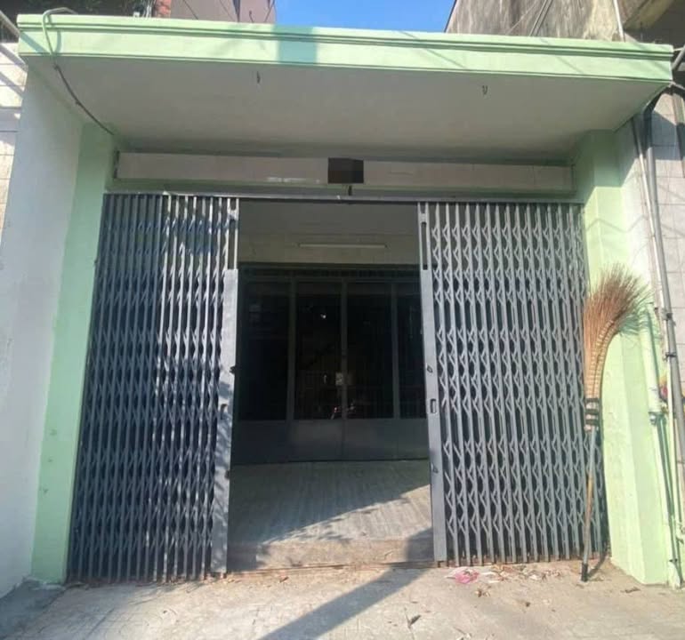 Nhà nguyên căn mặt tiền Khu Họ Lê, Tân Phú 80m² giá 12 triệu - Thích hợp kinh doanh đa ngành!