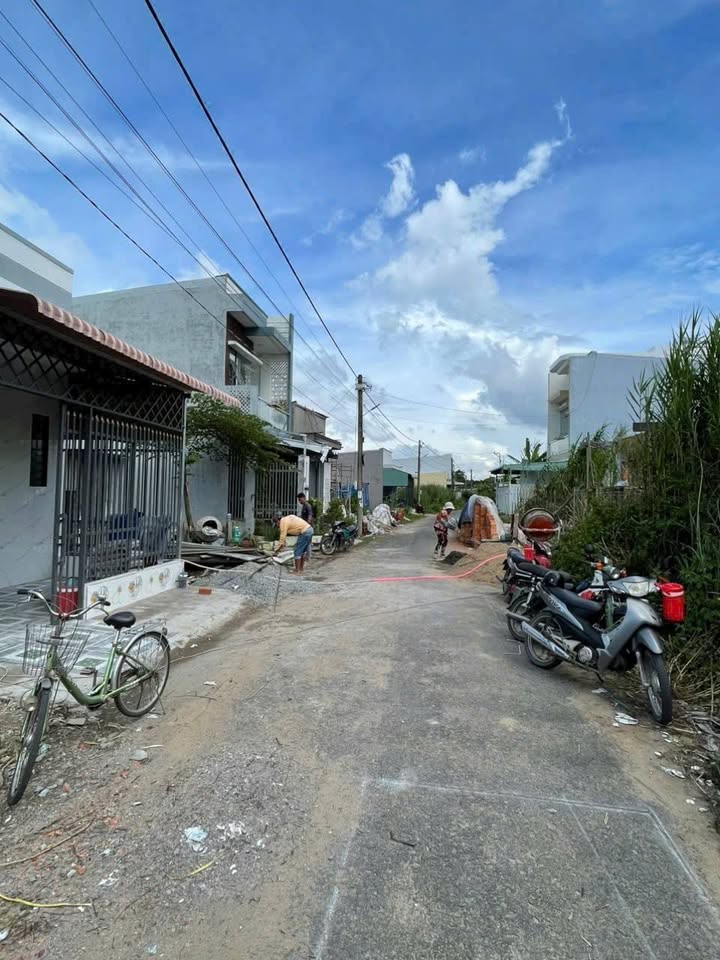 Đất nền khu dân cư Văn Phòng Đăng Ký Đất Mỹ Quý 95.9m² giá 790 triệu - Cơ hội đầu tư hấp dẫn!