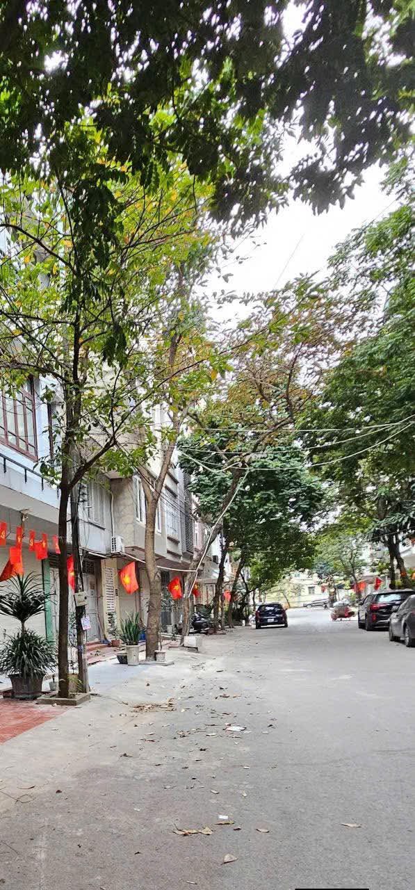 Nhà cấp 4 cho thuê tại Ngô Thì Nhậm, Hà Đông 45m² - Vị trí lý tưởng cho văn phòng!