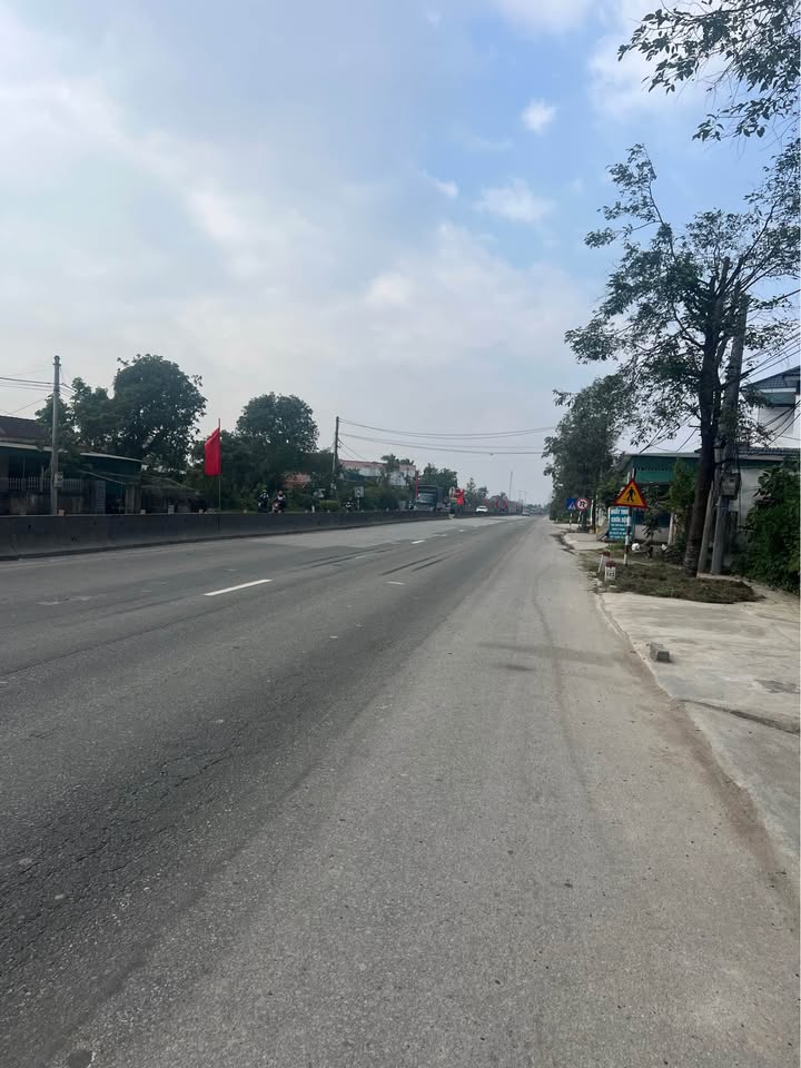 Lô đất 500m² QL1A, Nghi Lộc, Nghệ An - Kinh doanh sầm uất, giá chỉ 7 tỷ!