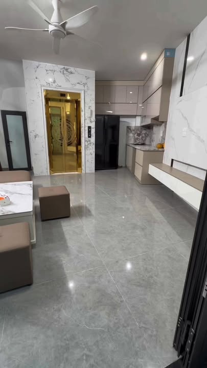 Nhà đẹp Phố Trần Khát Chân - 45m² giá 13.6 tỷ - Full nội thất hiện đại!