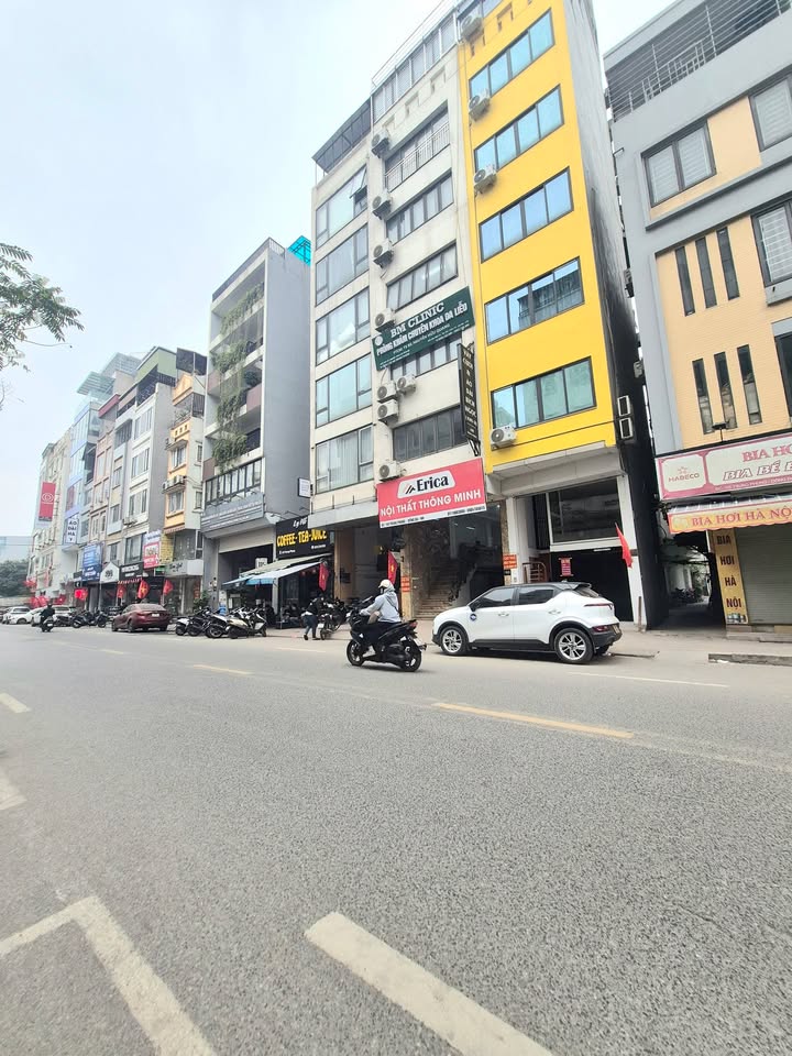 Nhà mặt phố Trung Phụng Đống Đa 60m² giá 27.5 tỷ - Lô góc tiềm năng cao!