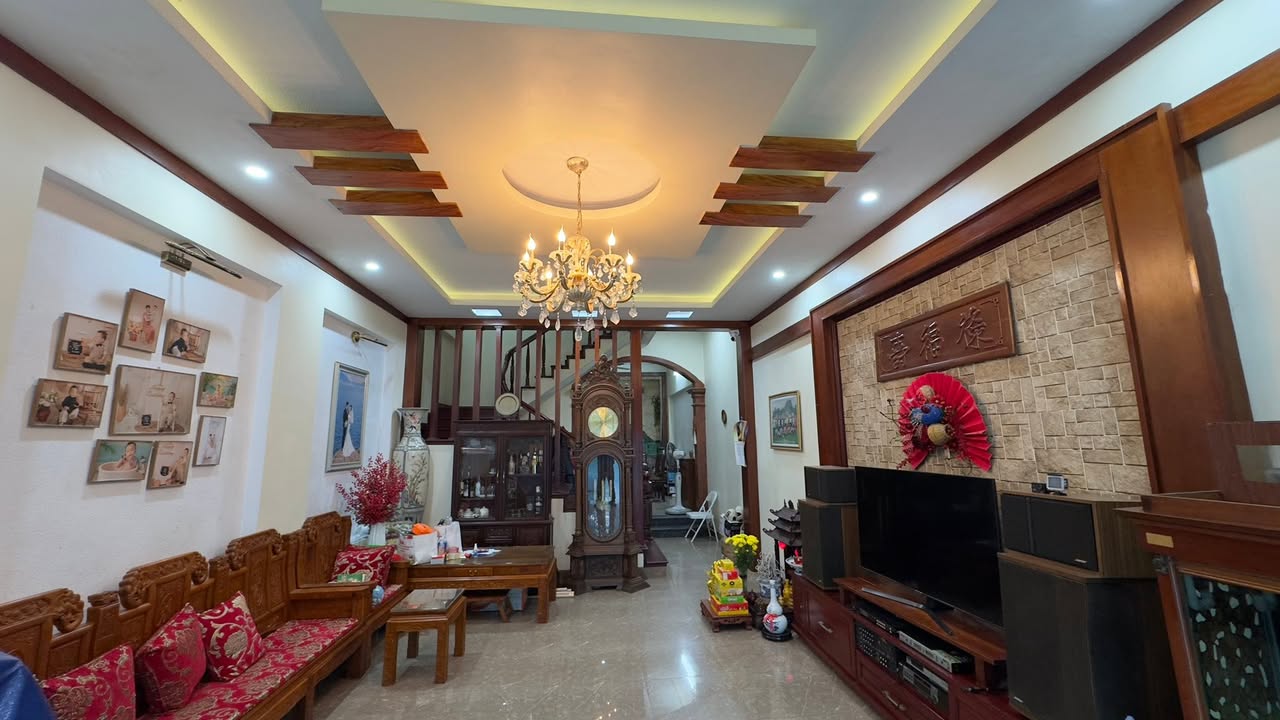 Bán nhà mặt đường Đào Duy Từ, Nam Định 82m² giá 7 tỷ - Giảm ngay 500 triệu cho khách thiện chí!