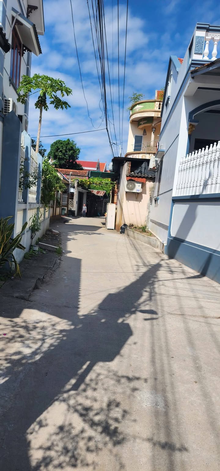 Đất thổ cư Đông Kết 139m² giá 1.1 tỷ - Nhà 2 tầng chỉ việc vào ở ngay!